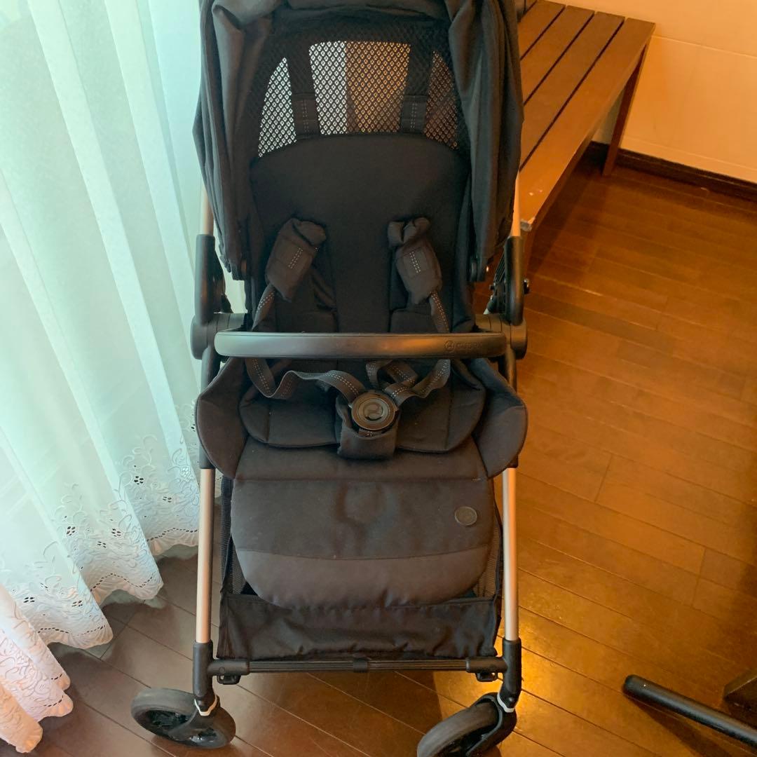 サイベックス、メリオ　ブラックベビーカー