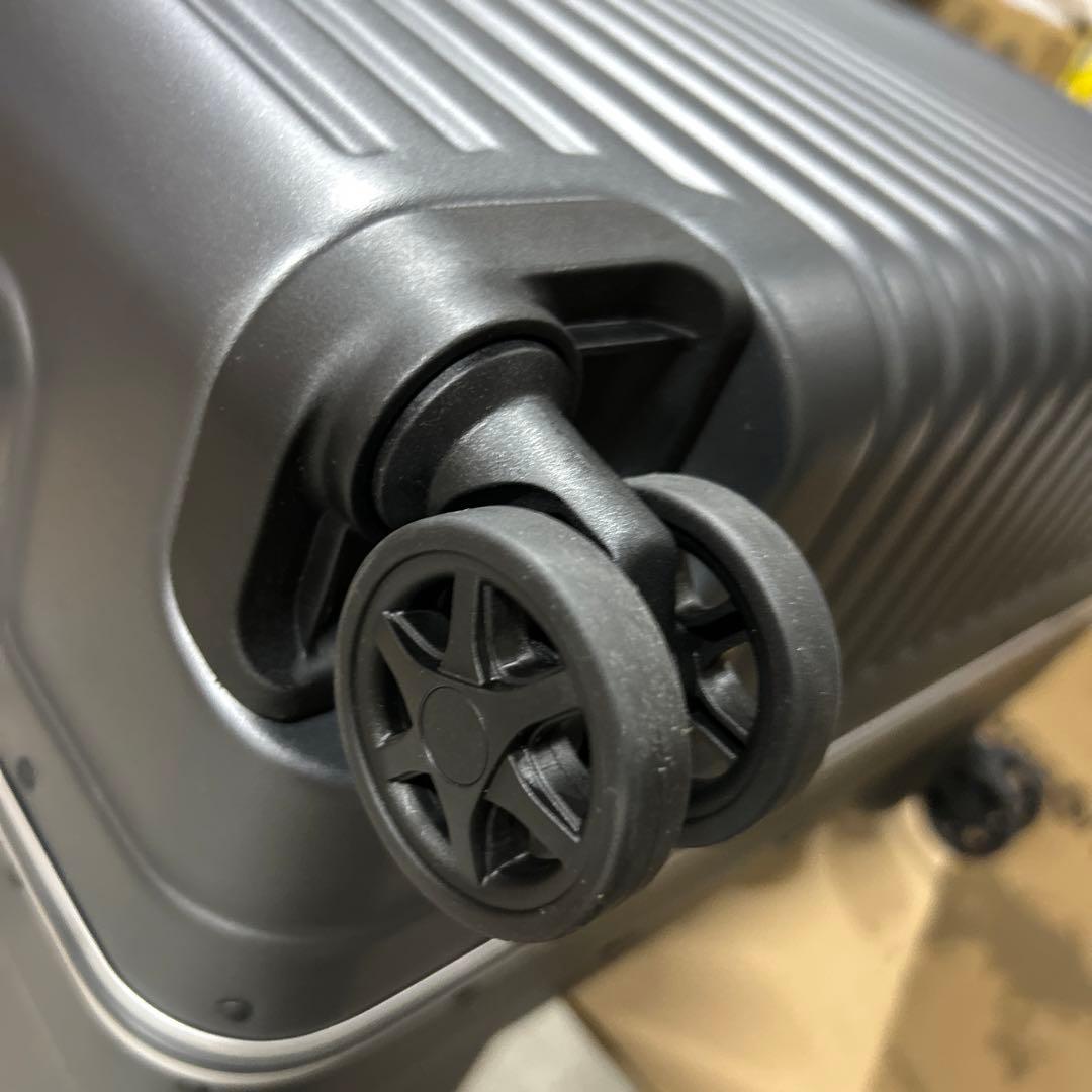 サムソナイト　スーツケース　Lサイズ　ブラック　93L