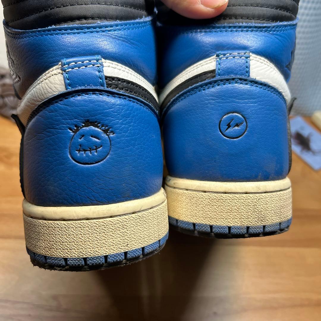 Nike Air Jordan 1 トラビススコット　フラグメント