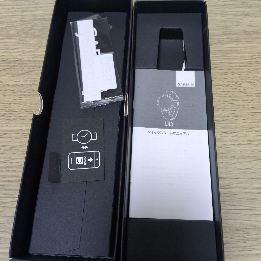 値下げ!!GARMIN デジタル腕時計 ホワイト　中古品