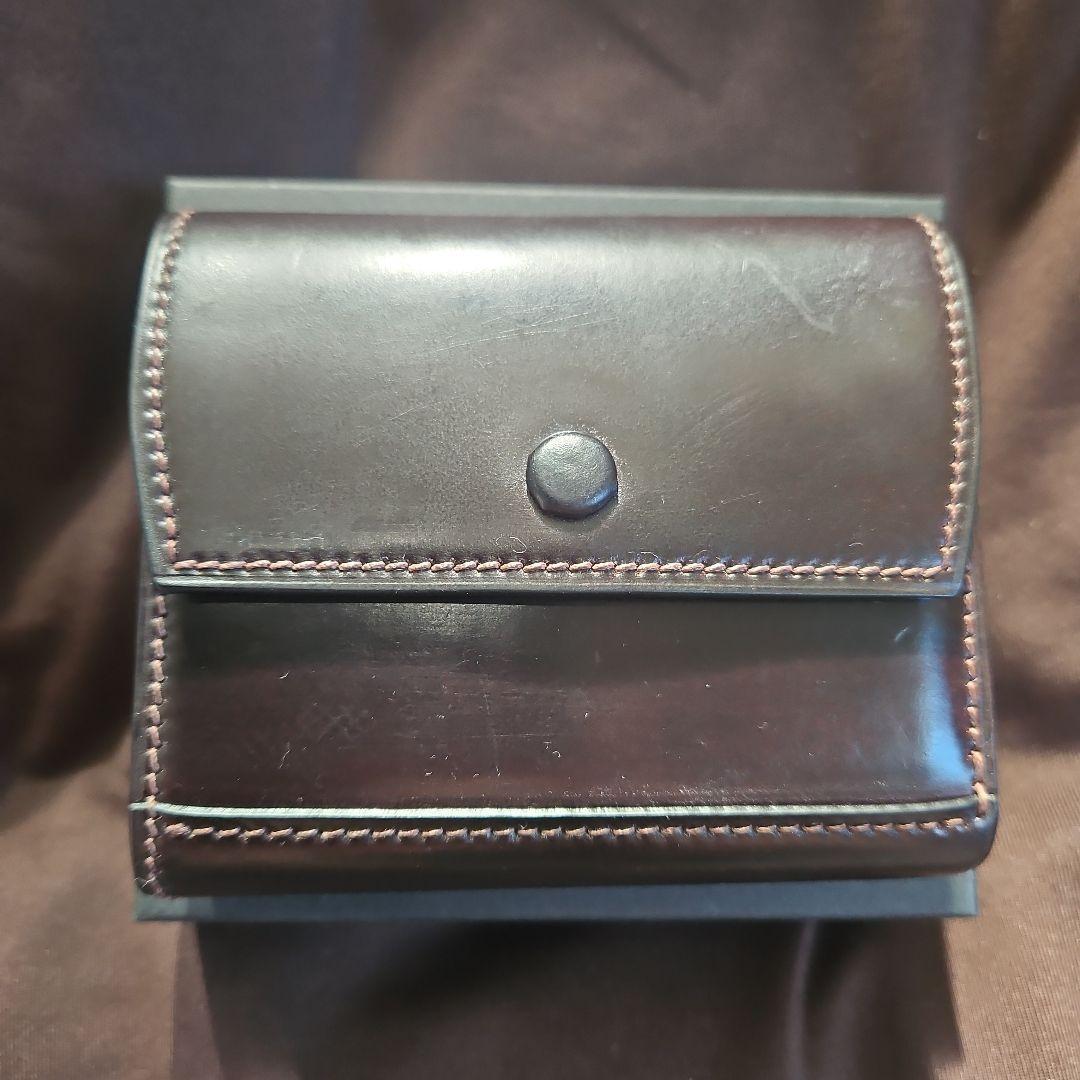 万双 ダブルホーウィン被せ型財布