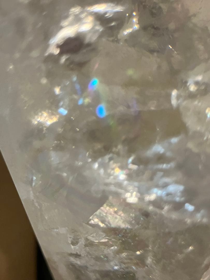 【COCOさま専用】特大水晶 3.2kg レインボー多数天然石アイリスクリスタル