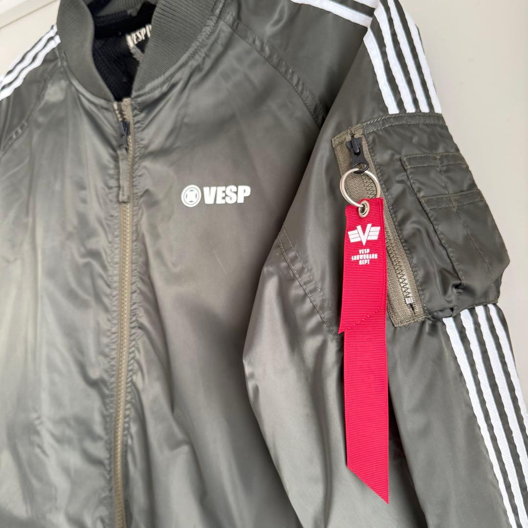 VESP ベスプ　スノーボードウェア　上下セット