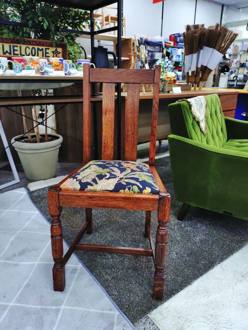 Lloyd's Antiques ロイズアンティークス ダイニングチェア