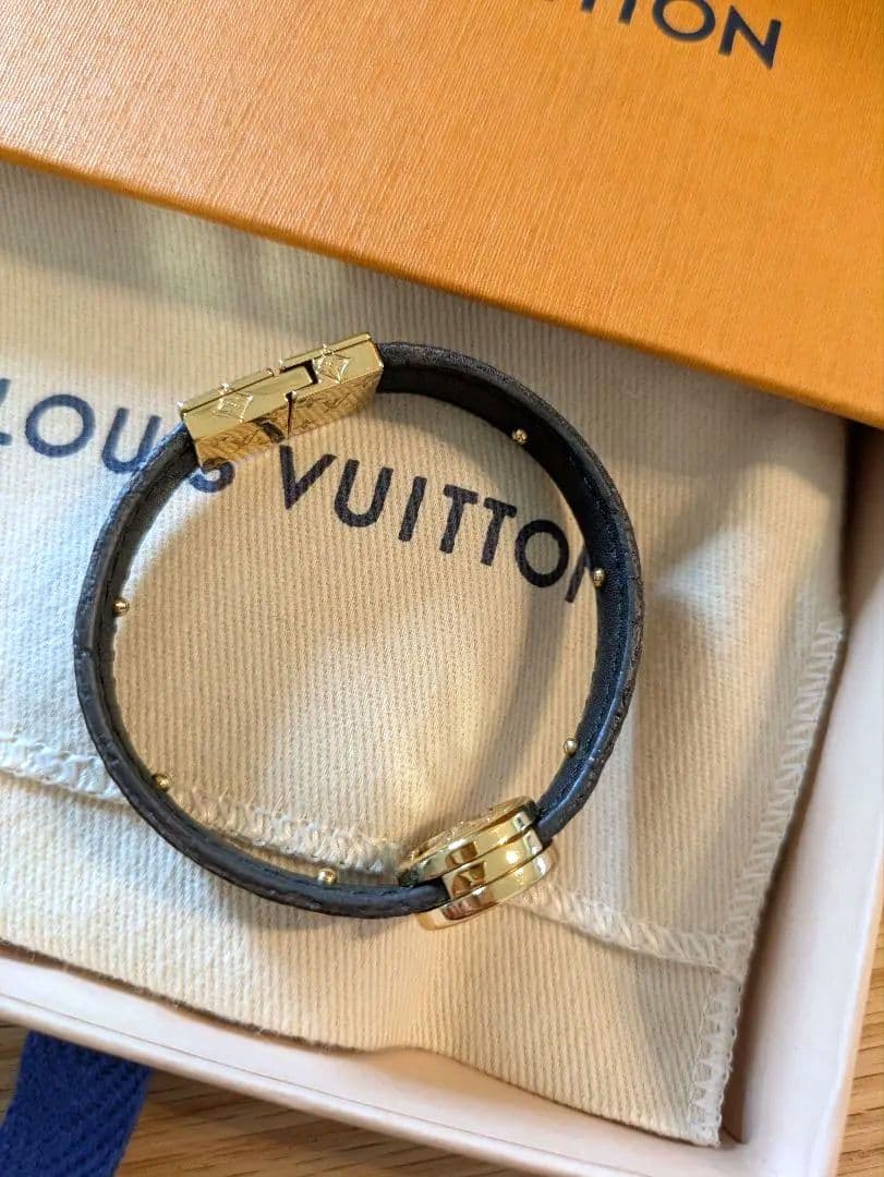 Louis Vuitton LVサークルリバーシブルスタッズバングル　モノグラム