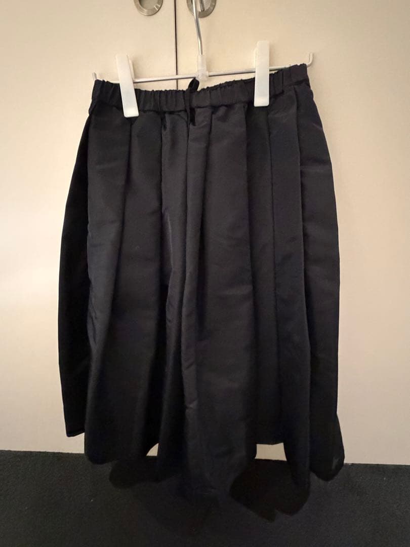 Black COMME des GARCONS スカート
