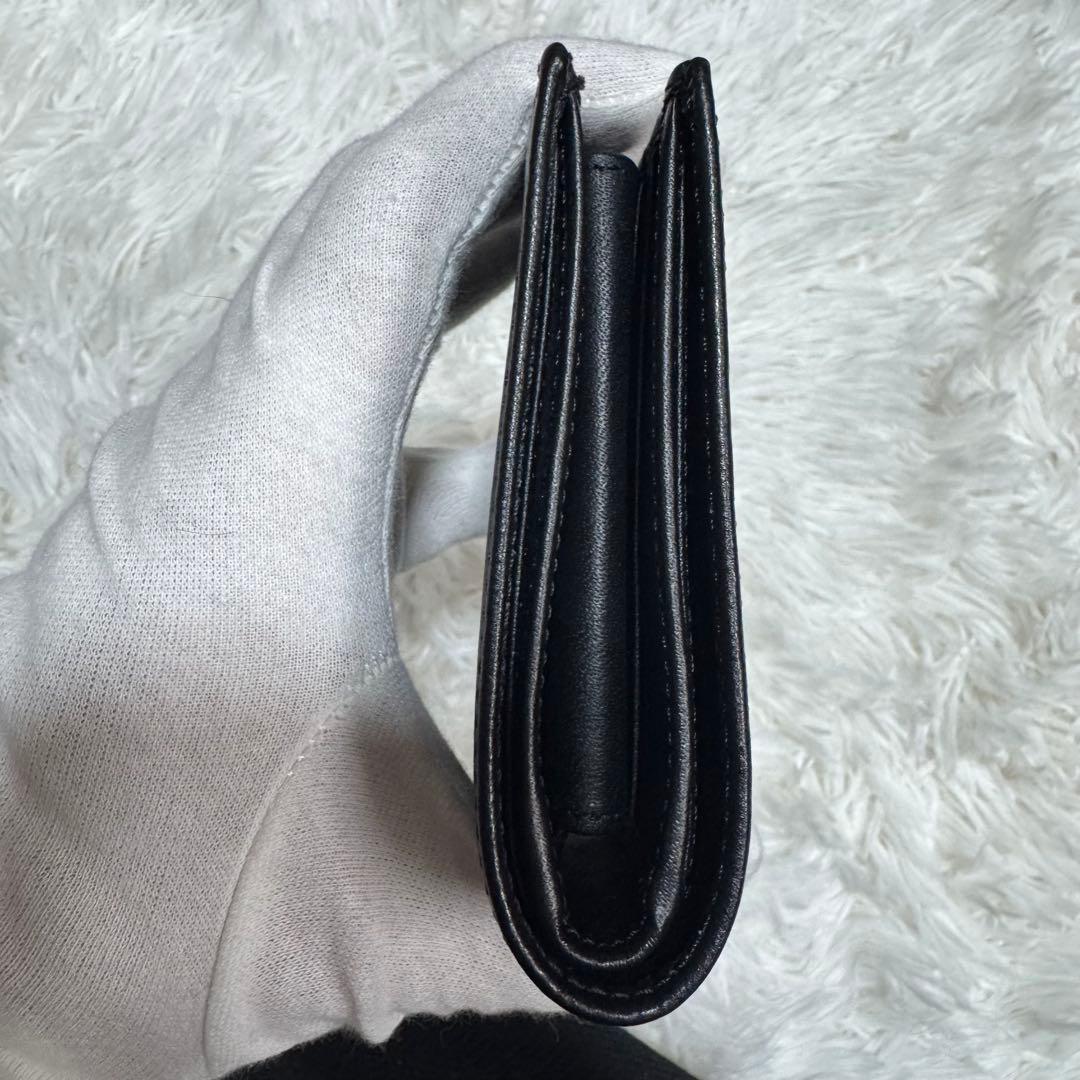 Vivienne Westwood 二つ折り財布　レザー　ブラック　オーブ