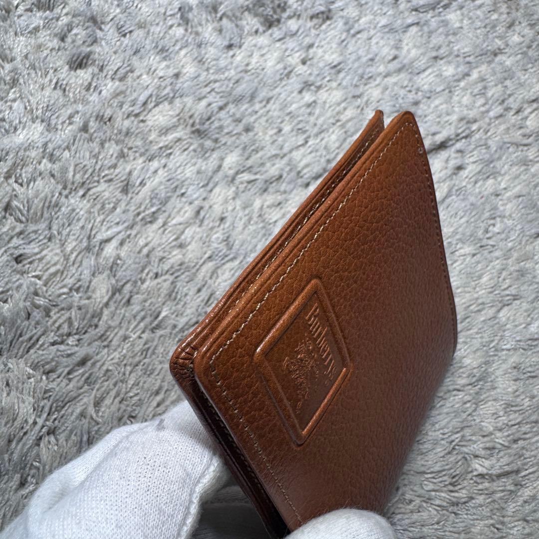 【未使用】BURBERRY バーバリー 二つ折り財布 レザー 内側ノバチェック