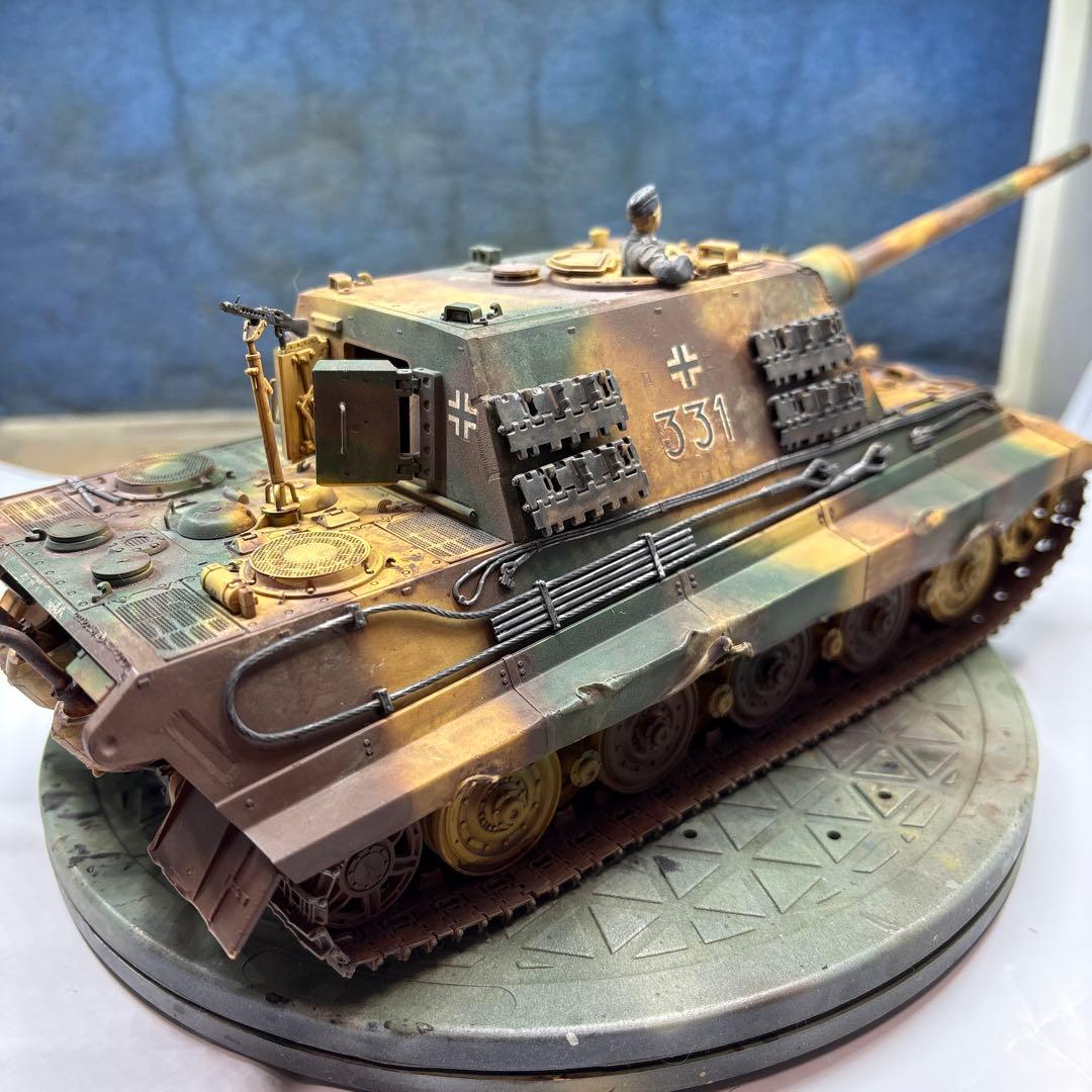 タミヤ 1/35 ドイツ陸軍 重駆逐戦車 ヤークトタイガー 初期生産型　完成品