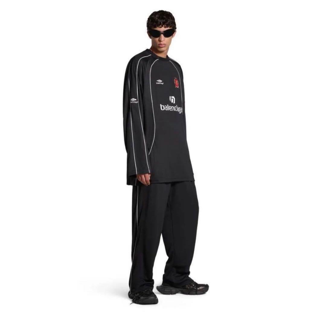 Balenciaga soccer sleeve バレンシアガ サッカー ロンT