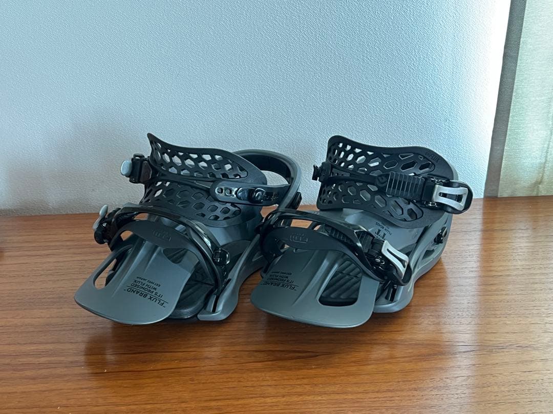 FLUX スノーボードビンディング TT Mサイズ　　ブラック