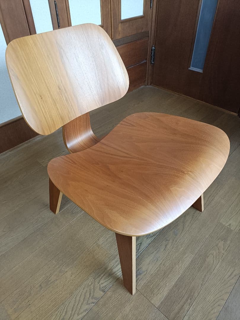 (美品)ハーマンミラー イームズ LCW