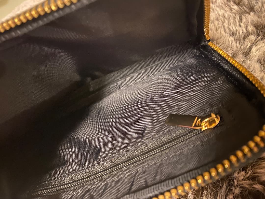 【未使用品】バンドリヤー エキスパンデッド ポーチ ブラック ゴールド