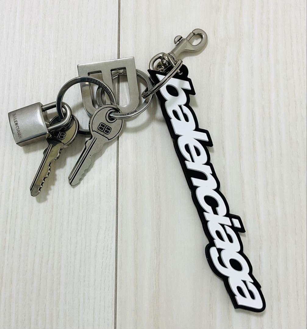 BALENCIAGA バレンシアガ　KIT チャーム／キーリング