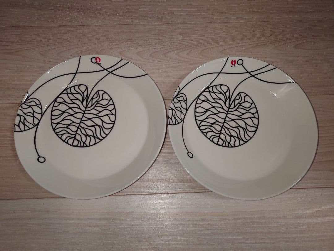 【廃盤】イッタラ×マリメッコ　ボットナ　プレート 21　2枚セット　専用箱有り