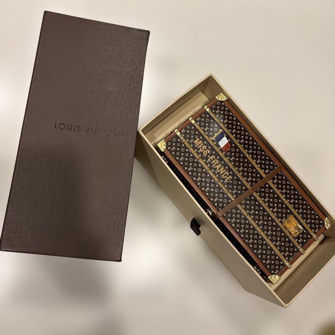 Louis Vuitton ルイヴィトン小型トランク型置物　ミスフランス