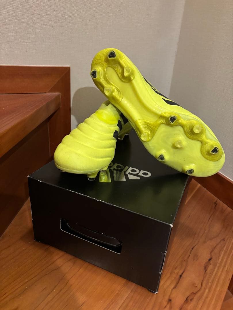 アディダス　コパ 19+ FG サッカースパイク　29cm