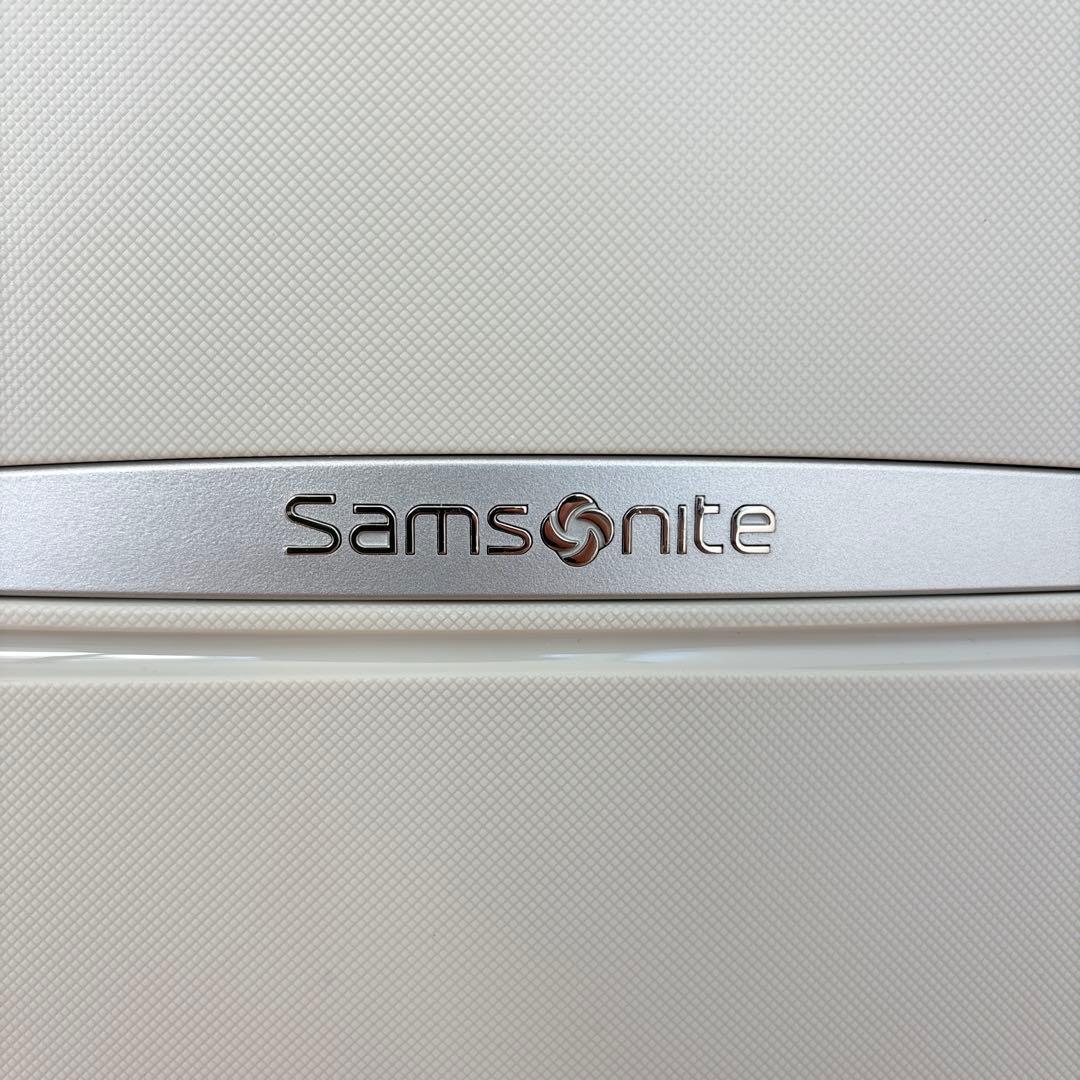 【新品】 サムソナイト Outline Pro Carry-On Spinner