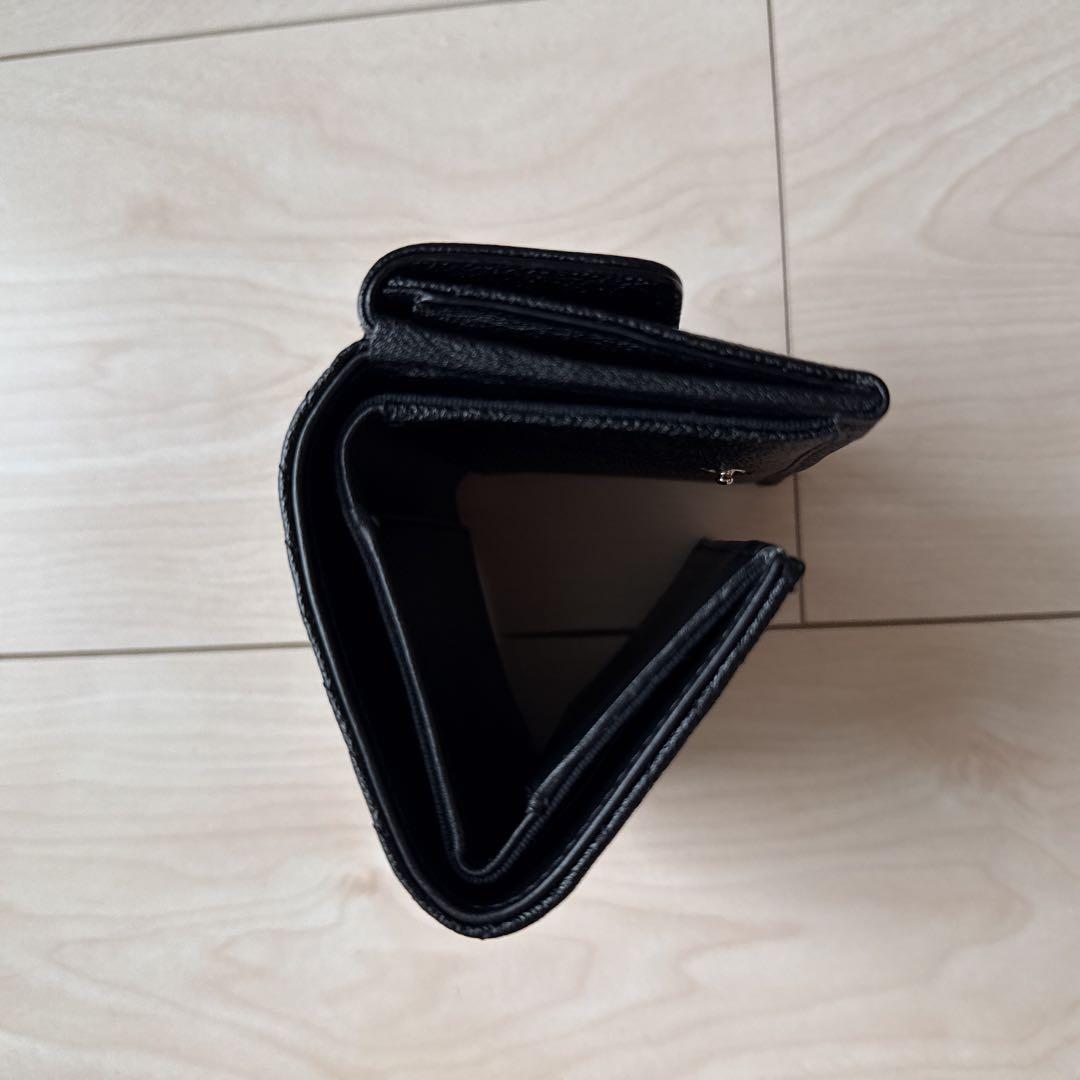 シャネル ボーイシャネル 三つ折り財布(キャビアスキン/ゴールド金具)