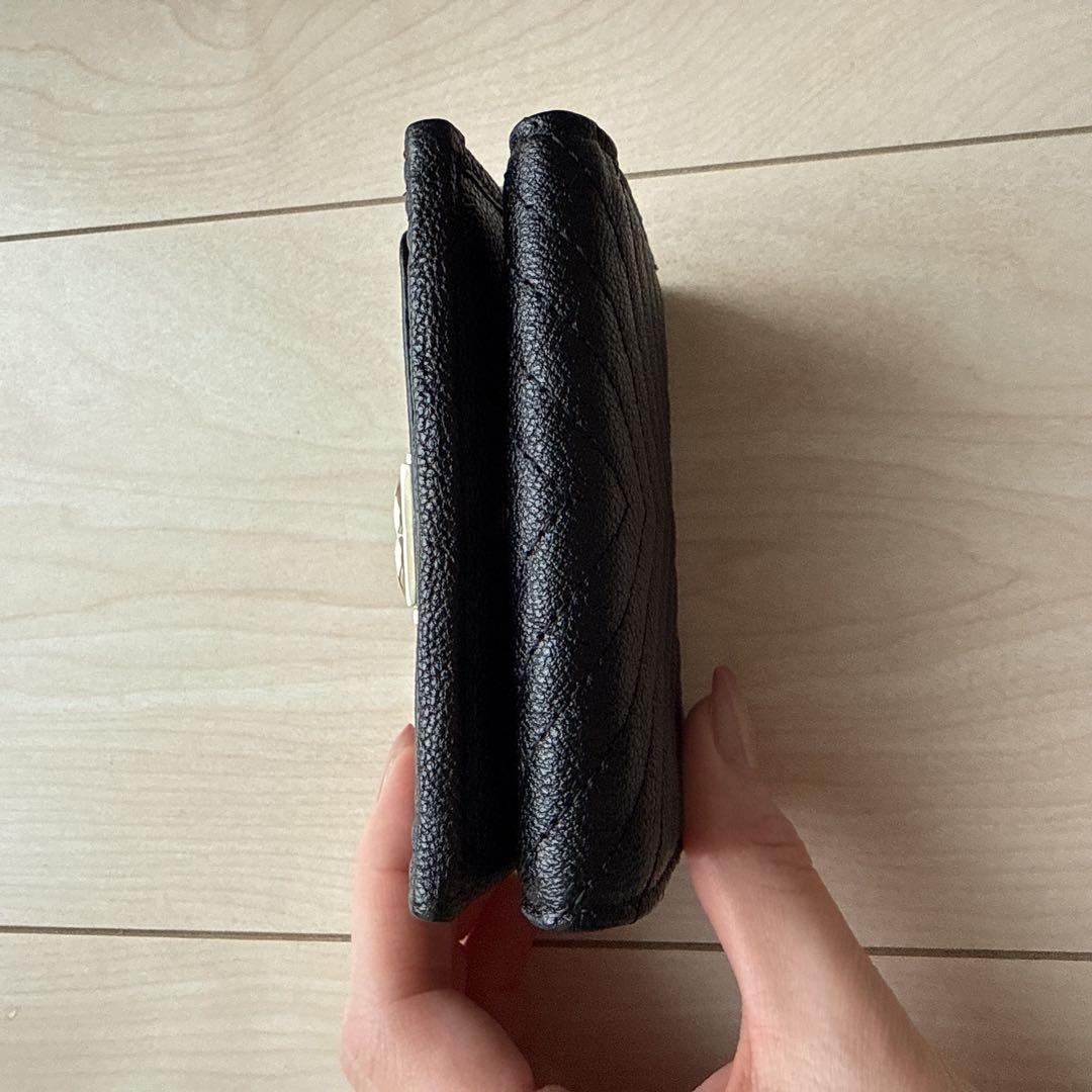 シャネル ボーイシャネル 三つ折り財布(キャビアスキン/ゴールド金具)