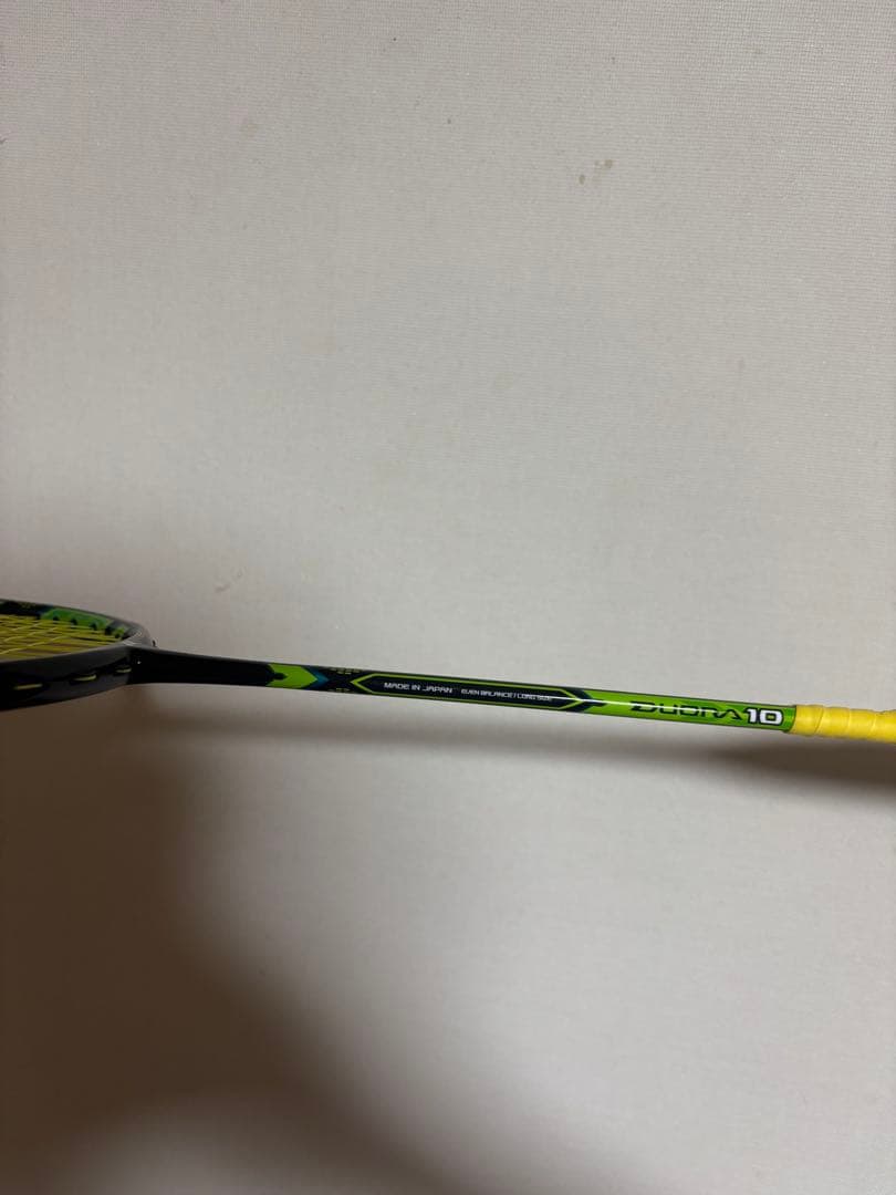 バドミントンラケット　ディオラ10旧色　3ug5