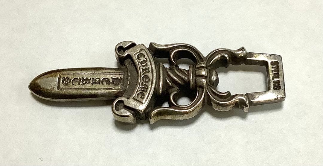 CHROME HEARTS ダガー ペンダント