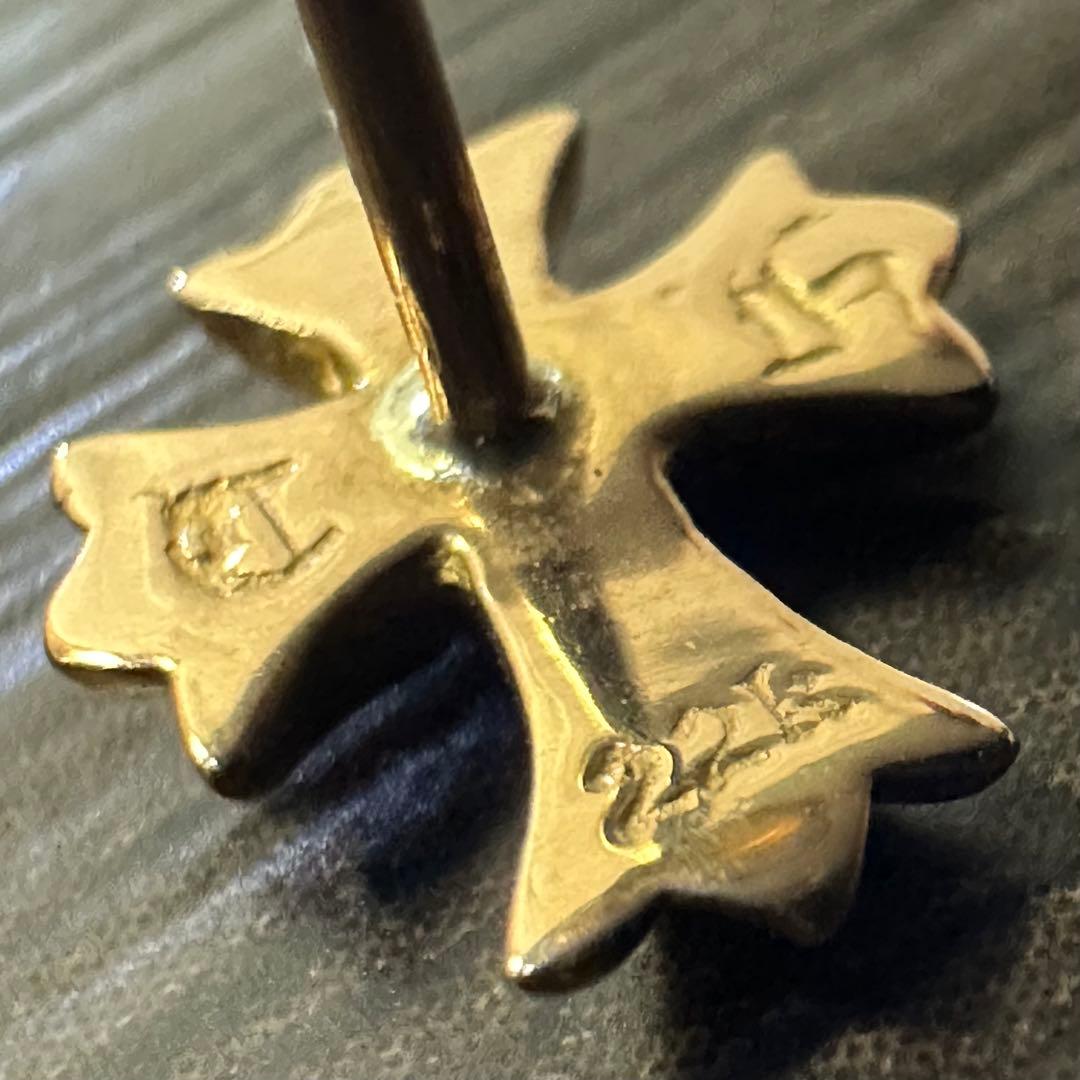 ■ Chrome Hearts 22k スタッド CHプラス ピアス ■ 1D