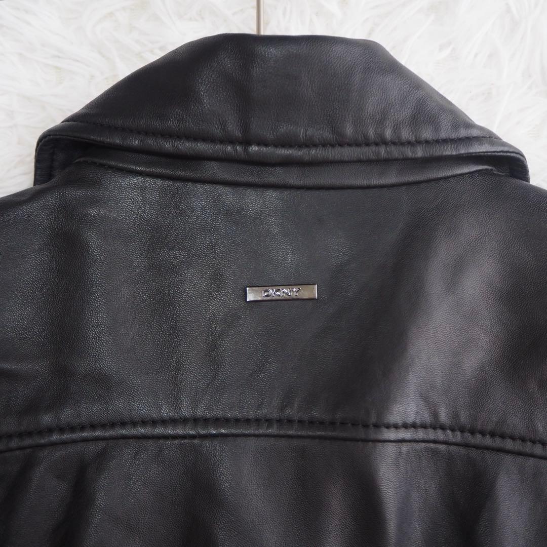 美品 DKNY ダナキャラン ラムレザージャケット ライダース 革ジャン ロゴ