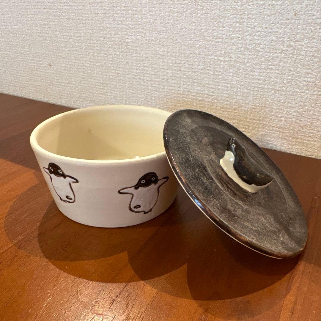 【新品未使用】工藤ちえ奈　ペンギン　小物入れ　置物　アクセサリーケース　陶器製