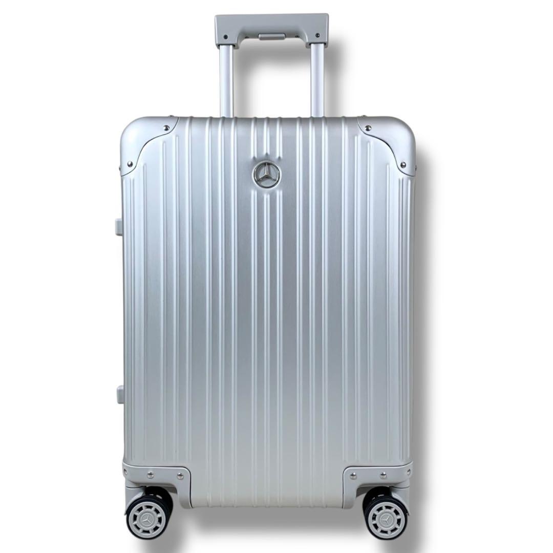 美品✨メルセデスベンツ 32L 4輪 TSAロック オリジナル アルミ シルバー