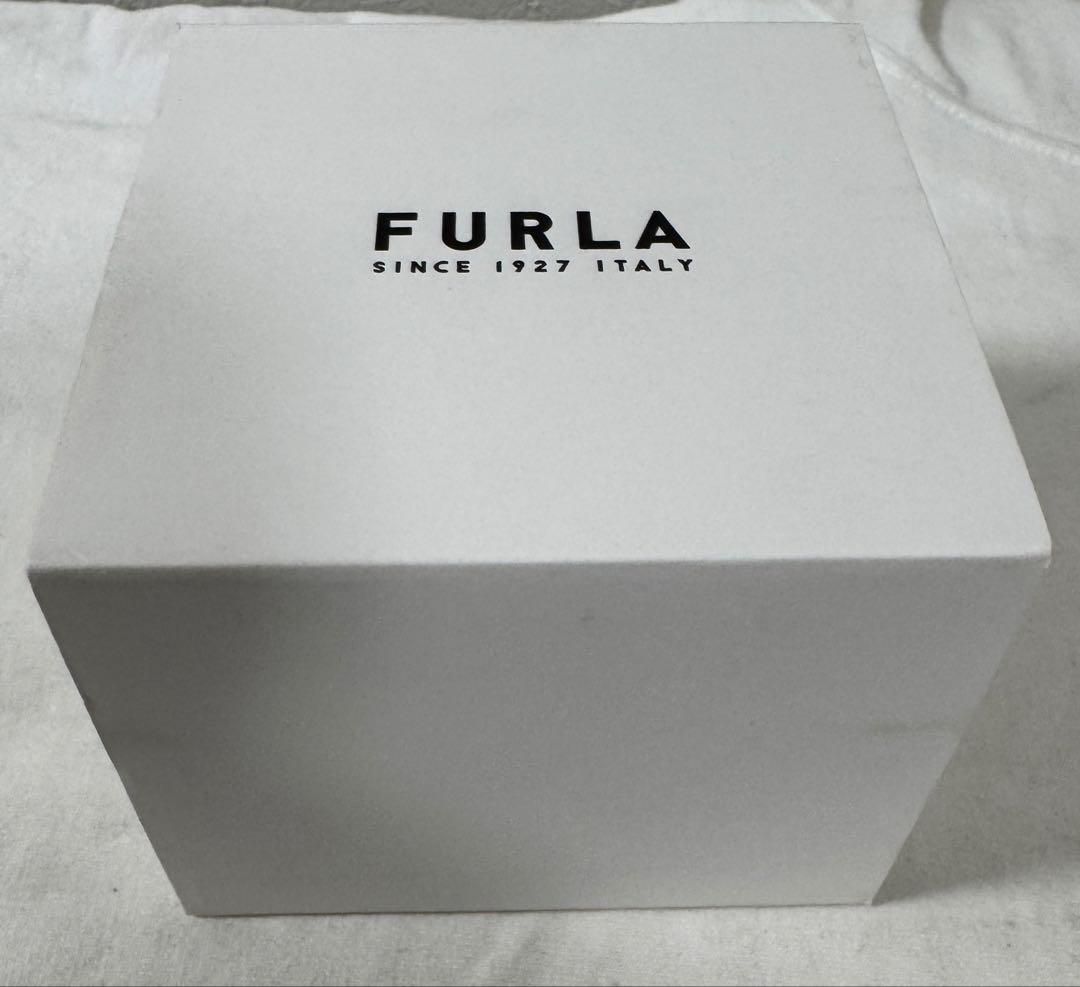 k*☆様 FURLA　フルラ アルコチェーン クォーツ 腕時計