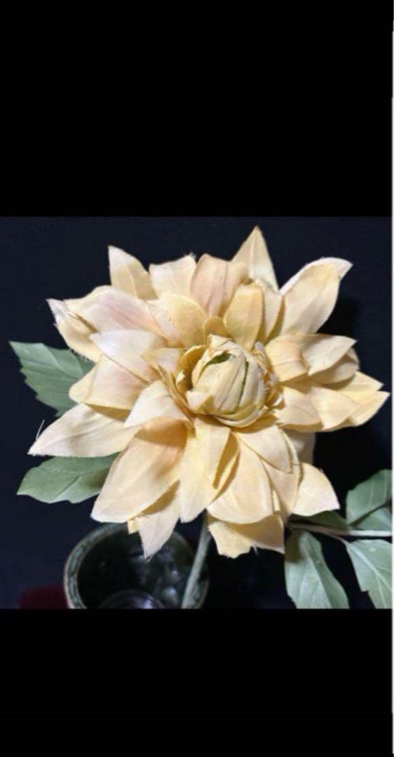 アートフラワーブーケ　ダリア　アートフラワー　造花　立体絵画　机