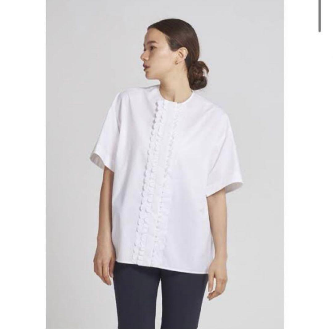 yori スカラップ　刺繍　シャツ