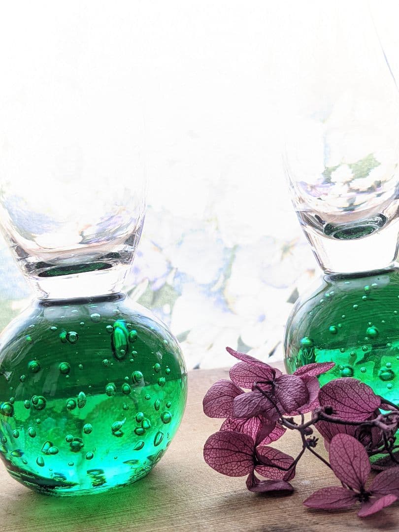 最終価格綺麗なグリーンのビンテージ一輪挿しLサイズ