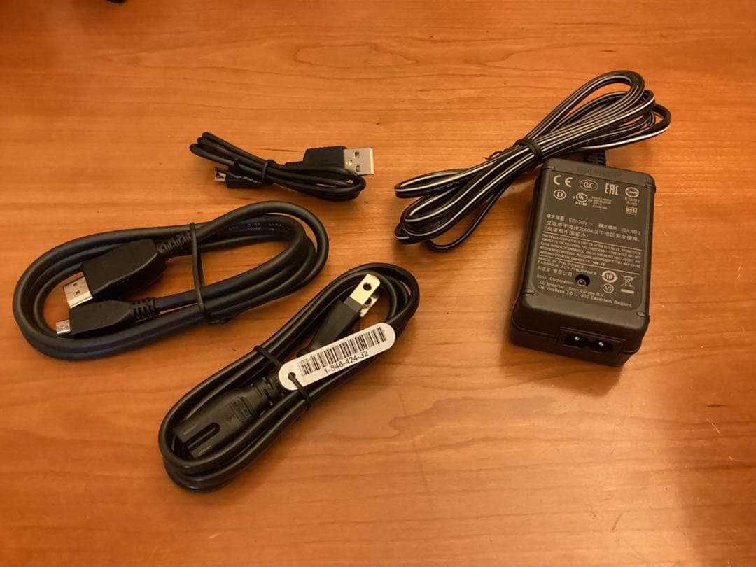 【未使用】SONY FDR-AX60 4Kビデオカメラ 本体