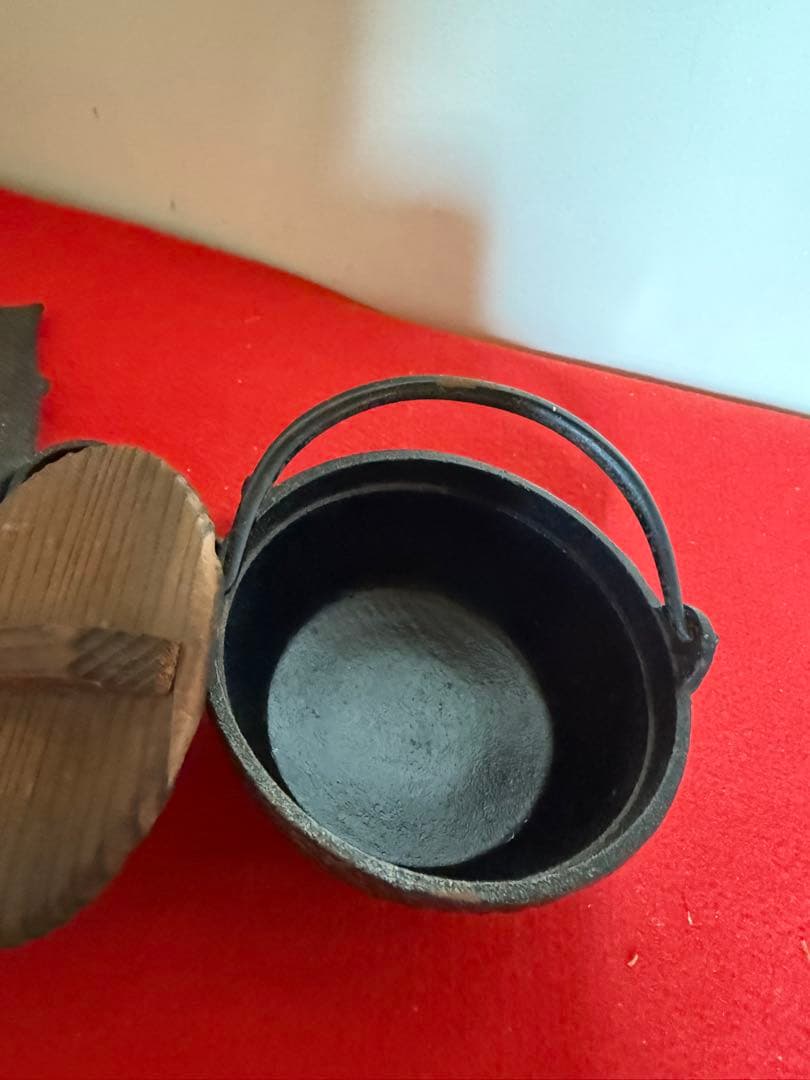 自在鉤・鉄器・昭和レトロ　アンティーク　古物　囲炉裏　鉄鍋　昭和
