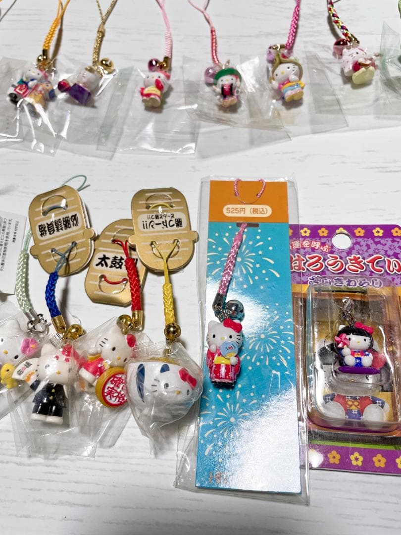 ご当地キティ ハローキティ ストラップセット 31個