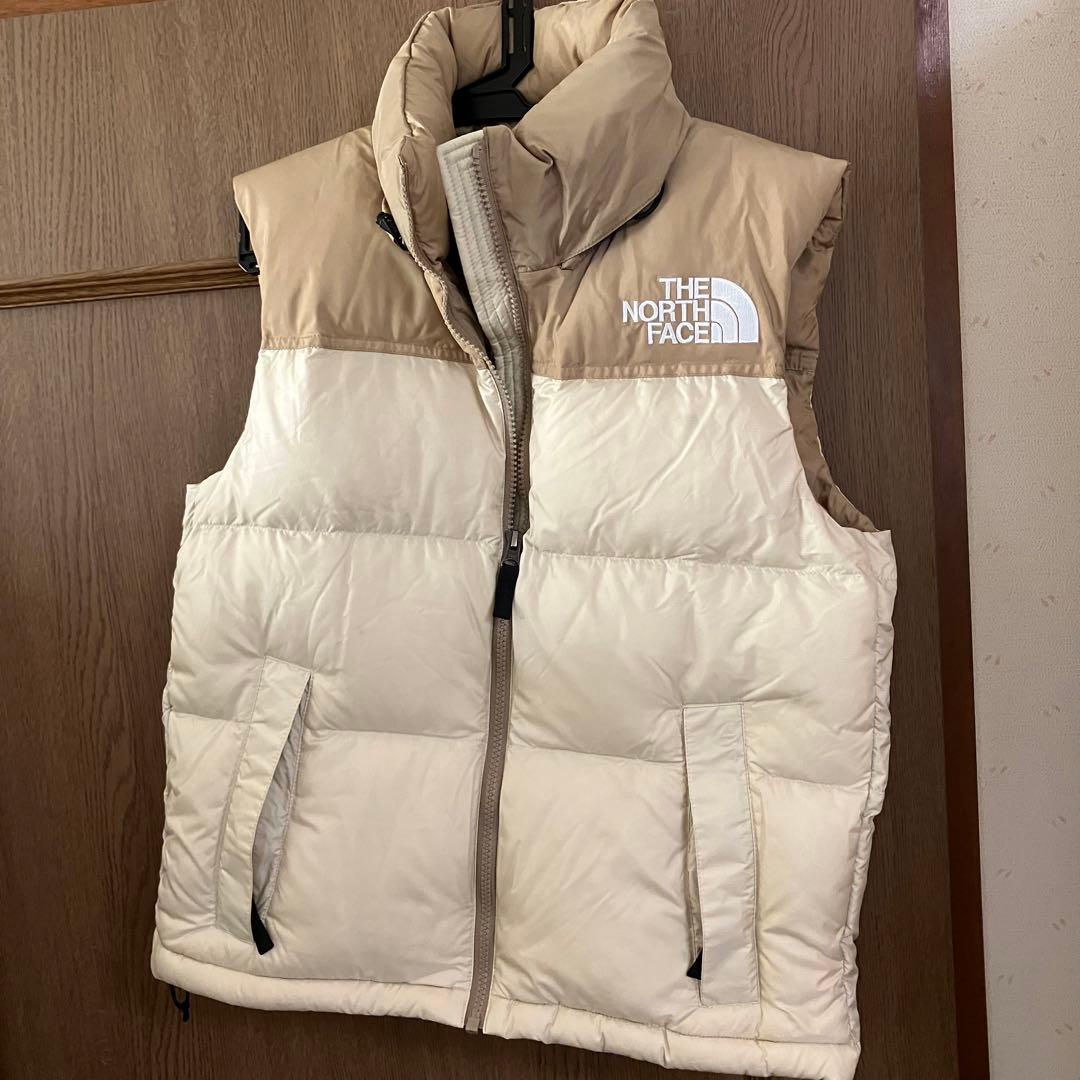 ヌプシベスト　レディース　Sサイズ　ベージュ