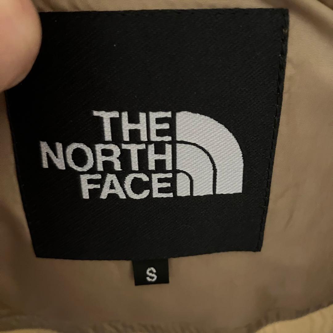 ヌプシベスト　レディース　Sサイズ　ベージュ