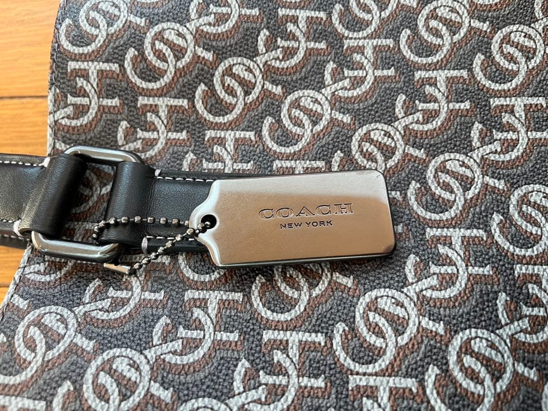 COACH グラハムストラクチャードトート・シグネチャー モノグラム CE749