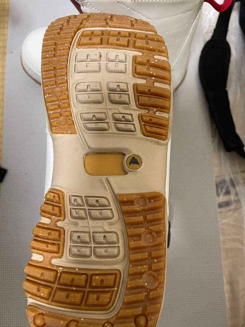 Burton BOAシステム付きスノーボードブーツ