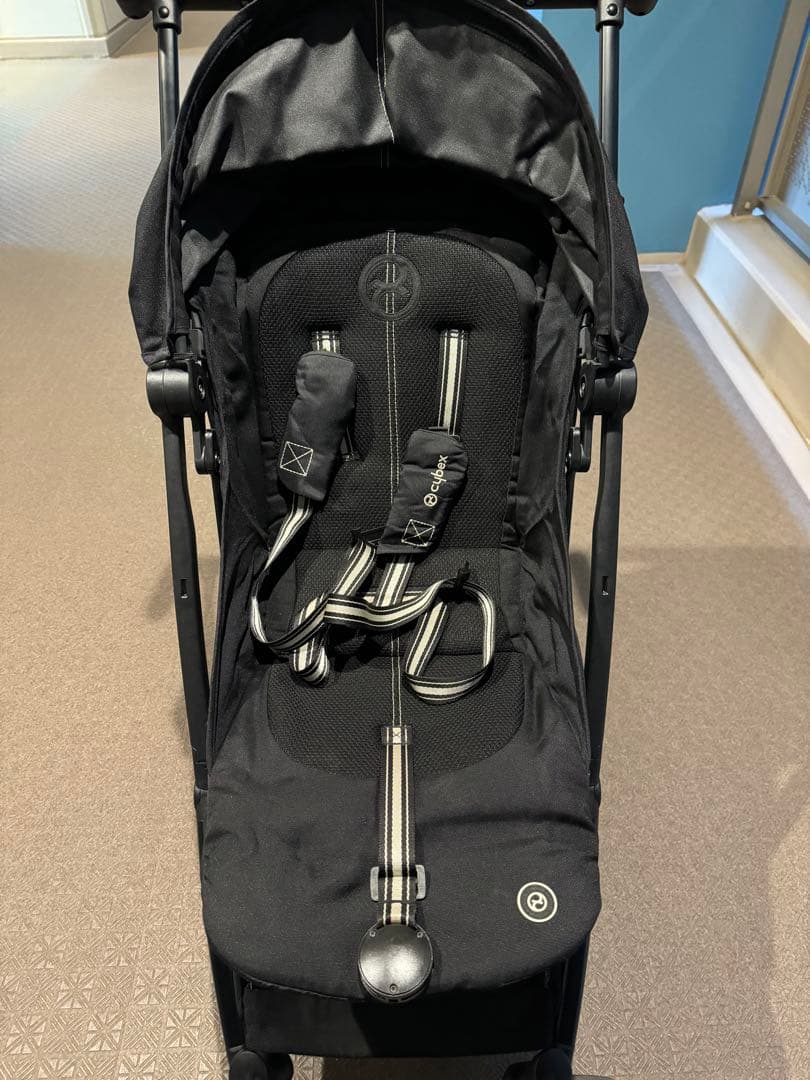 【美品】cybex LIBELLE ブラック軽量コンパ ベビーカー 23年モデル
