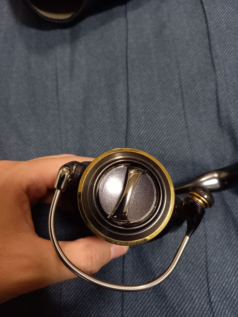 ダイワ 2510PE-H リール