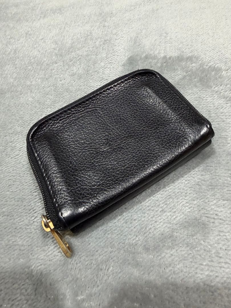 イルビゾンテ(IL BISONTE)三つ折り財布