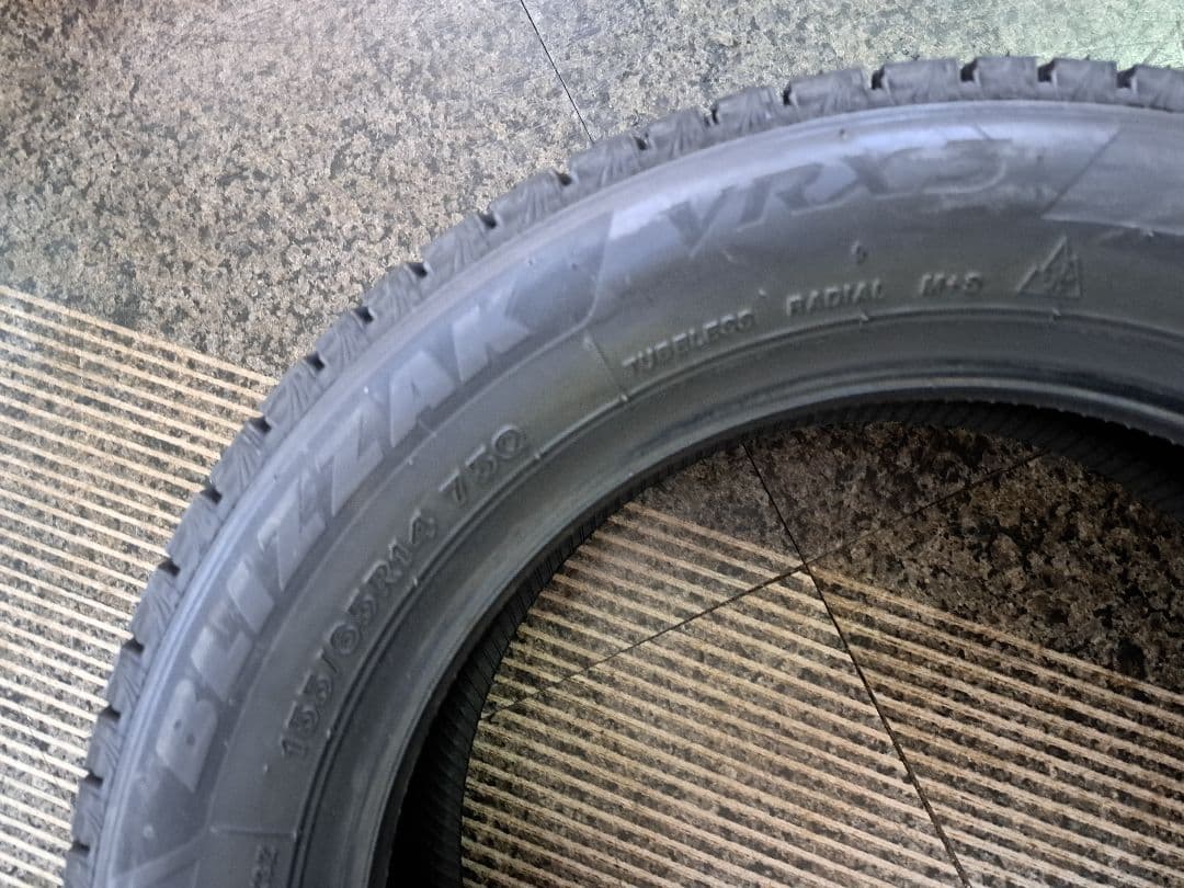 25年製造ブリヂストンブリザックVRX3！155/65R14新品未使用4本セット