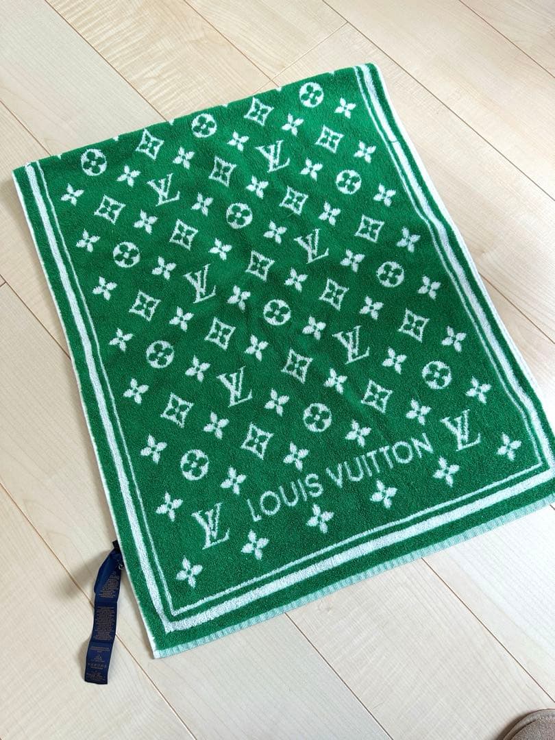 ルイ・ヴィトン タオル　ビーチタオル　値下げ