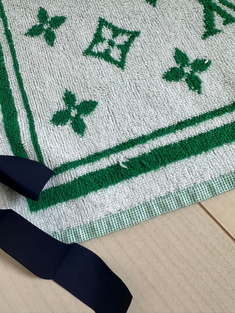 ルイ・ヴィトン タオル　ビーチタオル　値下げ