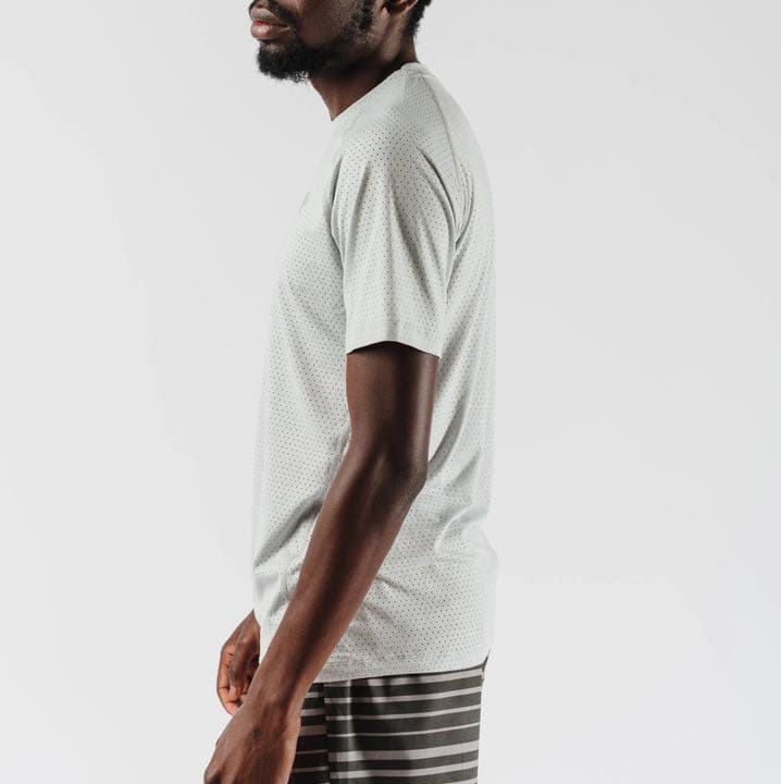 ウォーキング・ランニングウェア rabbit  /  EZ Tee Perf Short Sleeve
