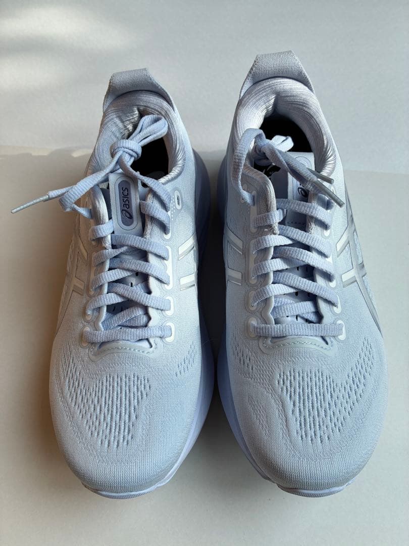 アシックス　GEL KAYANO 32 23.5cm