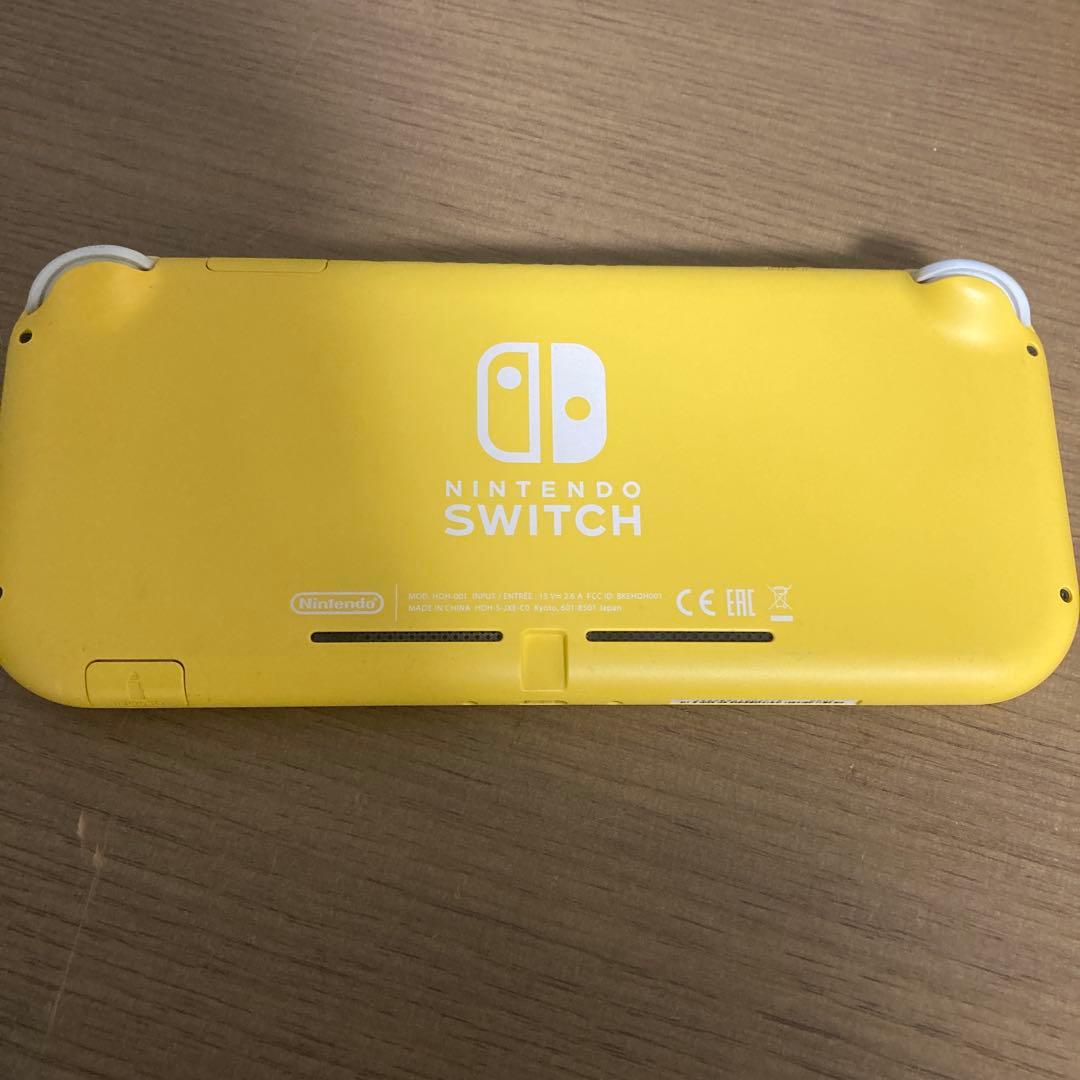 Nintendo Switch Lite イエロー充電器付き
